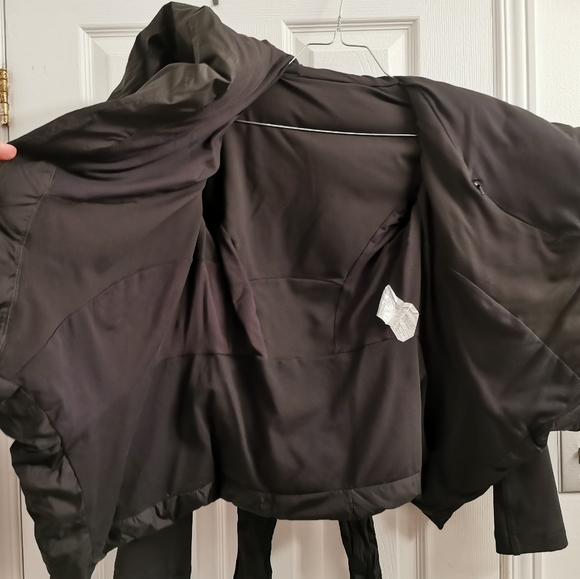 Rare Lululemon down to the studio jacket - Picture 7 of 14